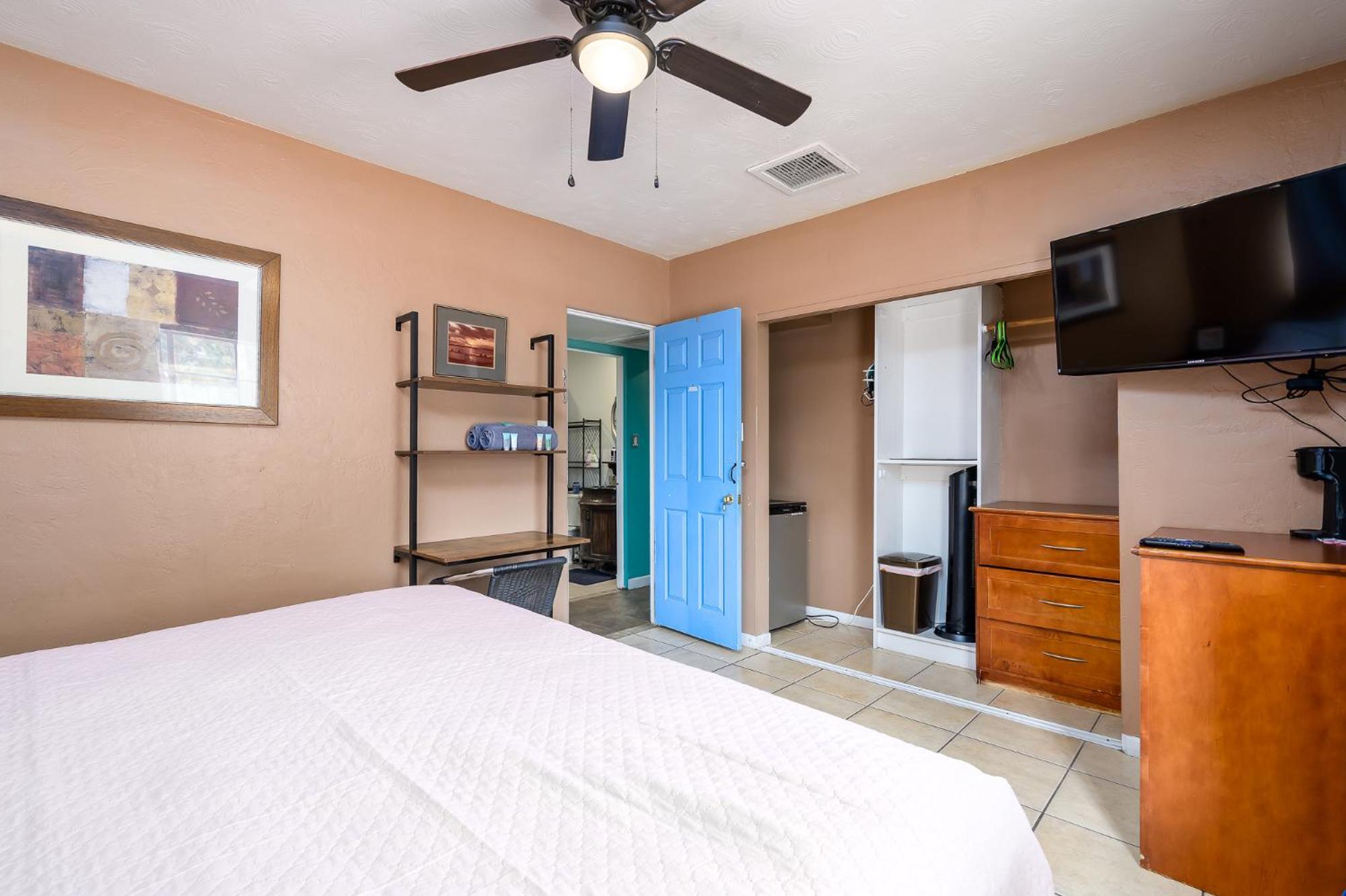 El Gallo Azul Homestay *